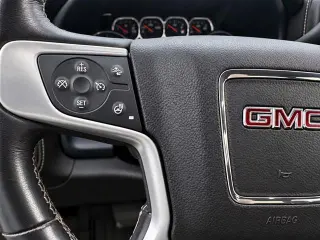 GMC Sierra 1500 2018 4x4 SLT 4dr Cabina de Crew 5.8 ft. SB