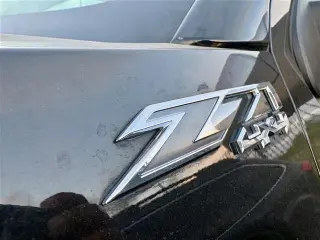 GMC Sierra 1500 2018 4x4 SLT 4dr Cabina de Crew 5.8 ft. SB