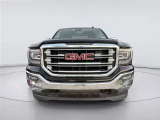 GMC Sierra 1500 2018 4x4 SLT 4dr Cabina de Crew 5.8 ft. SB