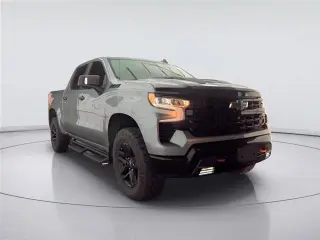 Chevrolet Silverado 1500 2023 4x4 LT Trail Boss 4dr Cab con 5.8 pies de largo SB