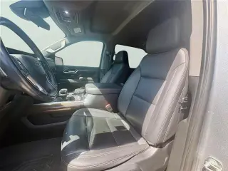 Chevrolet Silverado 1500 2023 4x4 LT Trail Boss 4dr Cab con 5.8 pies de largo SB