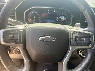 Chevrolet Silverado 1500 2023 4x4 LT Trail Boss 4dr Cab con 5.8 pies de largo SB