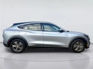 Ford Mustang Mach-E 2021 Select 4dr SUV