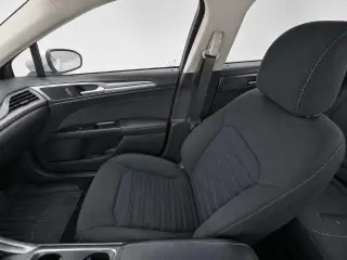 Ford Fusion 2020 SE Sedán 4 puertas