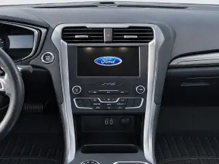 Ford Fusion 2020 SE Sedán 4 puertas