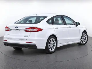 Ford Fusion 2020 SE Sedán 4 puertas