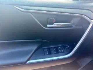Toyota RAV4 2024 XLE 4dr SUV