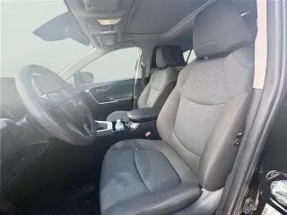 Toyota RAV4 2024 XLE 4dr SUV