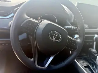 Toyota RAV4 2024 XLE 4dr SUV
