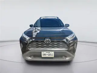 Toyota RAV4 2024 XLE 4dr SUV
