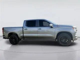 Chevrolet Silverado 1500 2024 4x4 RST 4dr Cab de Tripulación 5.8 ft. SB