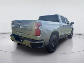 Chevrolet Silverado 1500 2024 4x4 RST 4dr Cab de Tripulación 5.8 ft. SB