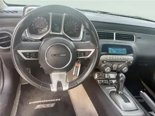 Chevrolet Camaro 2010 SS 2dr Coupe con 2SS