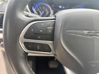 Chrysler Pacifica 2023 Touring L 4dr Mini-Van