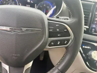 Chrysler Pacifica 2023 Touring L 4dr Mini-Van