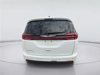 Chrysler Pacifica 2023 Touring L 4dr Mini-Van
