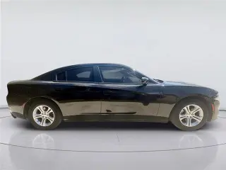 Cargador Dodge 2021 SXT 4dr Sedán