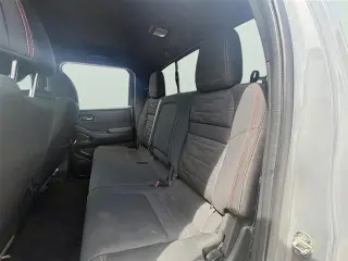 Nissan Frontier 2023 4x4 PRO-4X 4dr Cabina de Crew 5 ft. SB