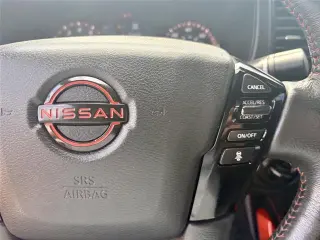Nissan Frontier 2023 4x4 PRO-4X 4dr Cabina de Crew 5 ft. SB