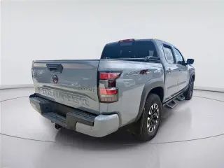 Nissan Frontier 2023 4x4 PRO-4X 4dr Cabina de Crew 5 ft. SB