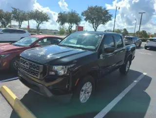 Nissan Frontier 2022 4x2 SV 4dr Crew Cab 5 ft. SB