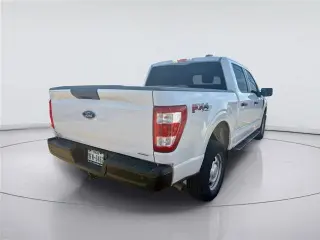 Ford F-150 2023 4x4 XL 4dr SuperCrew 5.5 ft. SB