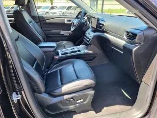 Ford Explorer 2022 AWD XLT 4dr SUV