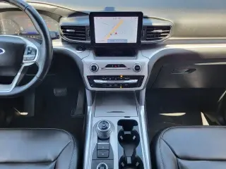 Ford Explorer 2022 AWD XLT 4dr SUV