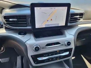Ford Explorer 2022 AWD XLT 4dr SUV