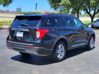 Ford Explorer 2022 AWD XLT 4dr SUV
