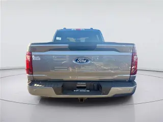 Ford F-150 2026 4x2 STX 4dr SuperCrew 5.5 ft. SB
