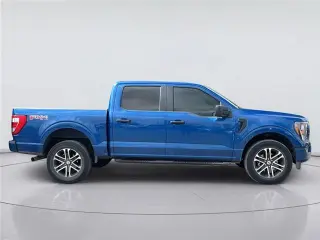 Ford F-150 2023 4x4 XL 4dr SuperCrew 5.5 ft. SB