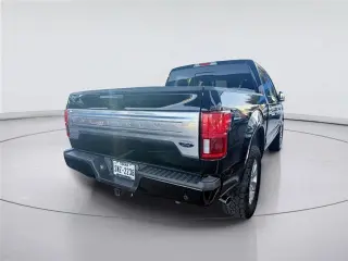 Ford F-150 2019 4x4 Platinum 4dr SuperCrew con 5.5 ft. SB