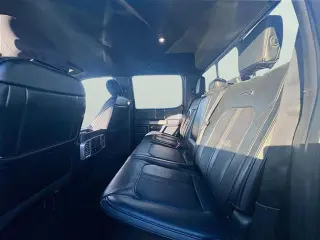 Ford F-150 2019 4x4 Platinum 4dr SuperCrew con 5.5 ft. SB