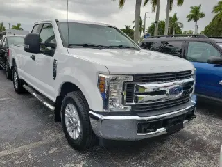 Ford F-250 Super Duty 2018 4x2 XL 4dr SuperCab 6.8 ft. SB Pickup