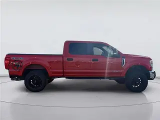 Ford F-250 Super Duty 2022 4x4 XL 4dr Crew Cab 6.8 ft. SB Pickup