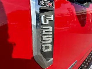 Ford F-250 Super Duty 2022 4x4 XL 4dr Crew Cab 6.8 ft. SB Pickup