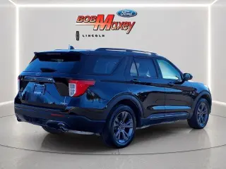 Ford Explorer 2023 AWD XLT 4dr SUV