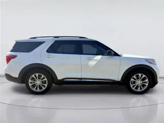 Ford Explorer 2022 XLT 4x4 SUV