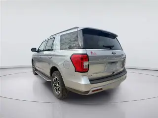 Ford Expedition 2022 4x4 XLT 4dr SUV