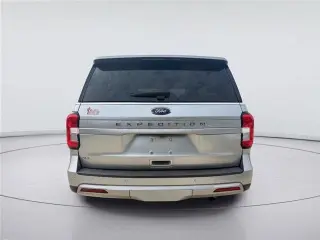 Ford Expedition 2022 4x4 XLT 4dr SUV