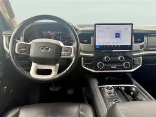 Ford Expedition 2022 4x4 XLT 4dr SUV