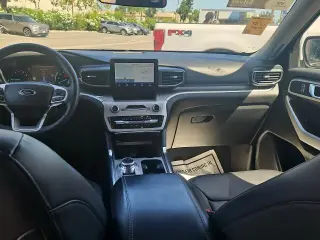 Ford Explorer 2023 AWD XLT 4dr SUV