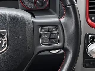 Ram 1500 2016 4x4 Rebel 4dr Cabina de Crew 5.5 ft. Pickup