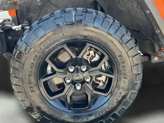 Jeep Gladiator 2025 4x4 Sport 4dr Cabina de Crew 5.0 ft. SB