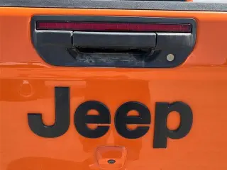 Jeep Gladiator 2025 4x4 Sport 4dr Cabina de Crew 5.0 ft. SB