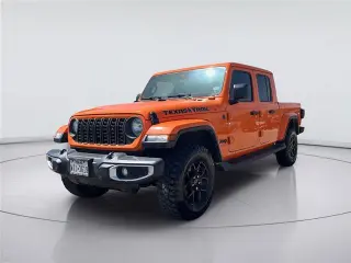 Jeep Gladiator 2025 4x4 Sport 4dr Cabina de Crew 5.0 ft. SB