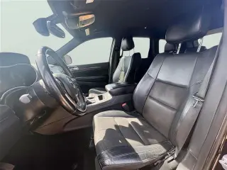 Jeep Grand Cherokee 2019 4x2 Laredo 4dr SUV