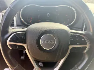 Jeep Grand Cherokee 2019 4x2 Laredo 4dr SUV