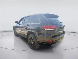 Jeep Grand Cherokee 2019 4x2 Laredo 4dr SUV